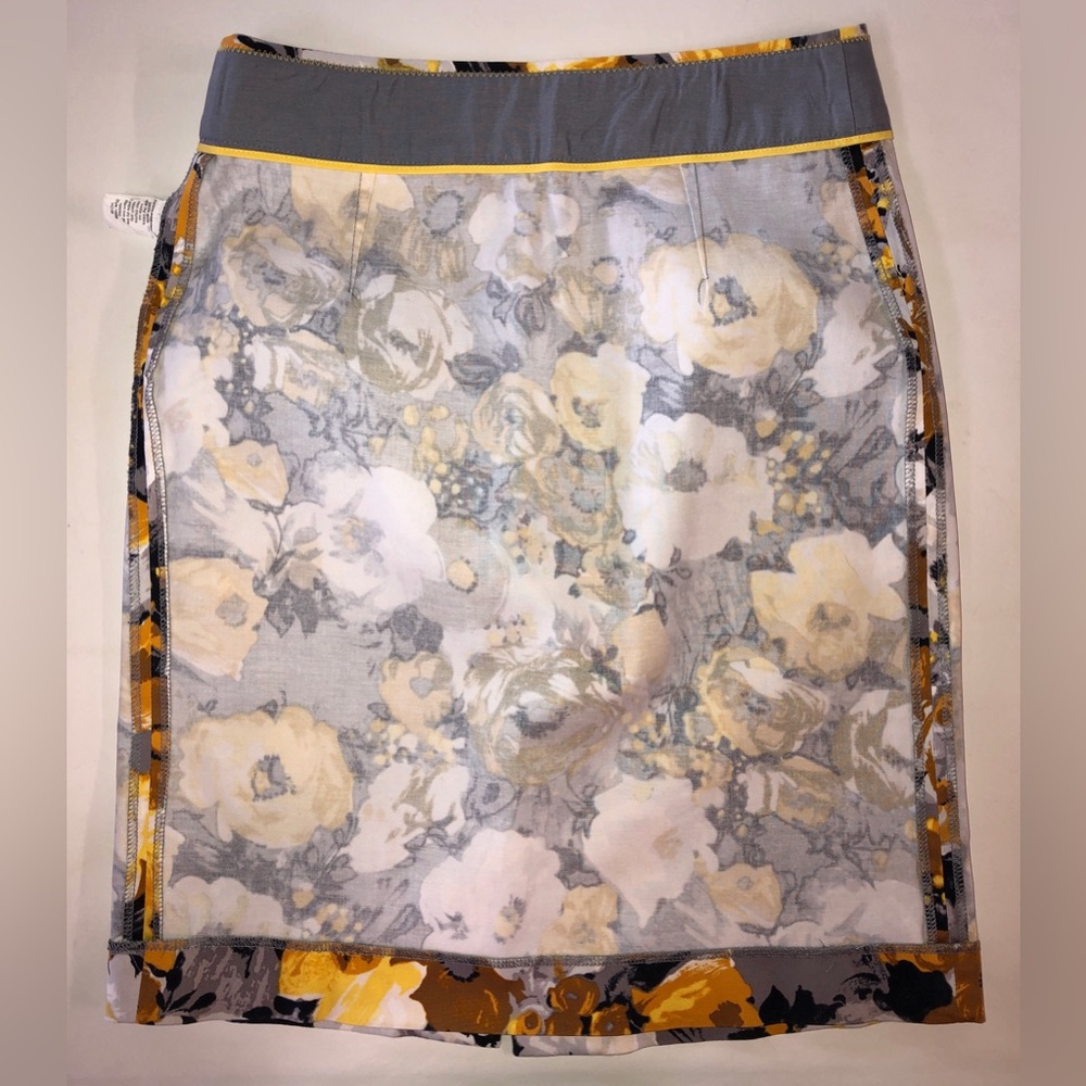 J. CREW Stretch Golden Rose Floral Pencil Skirt (S) - Picture 14 of 17